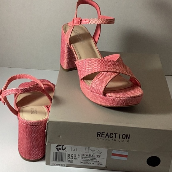 Kenneth Cole Reaction Women's Reeva Platform Dress Sandals - Picture 10 of 11